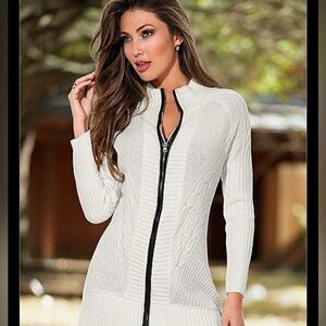 NEW VENUS Cable Knit w/ Black Vegan Leather Zippered accent Cardigan Sweater M